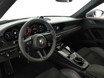 PORSCHE 911 Carrera 4 GTS Carbon GlasSD BOSE Inno Kam