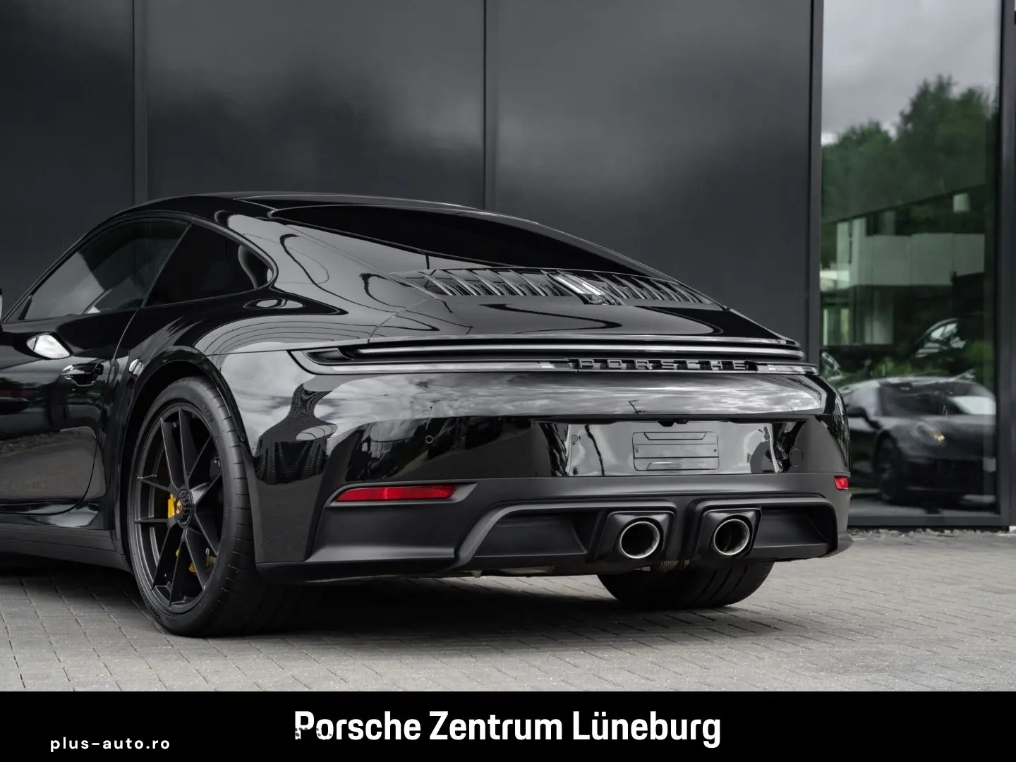 PORSCHE 992 911 Carrera GTS PCCB Surround View BOSE