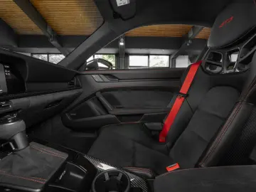 PORSCHE 992 GT3 #Carbon-Paket #Schalensitze #Liftsystem