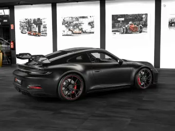 PORSCHE 992 GT3 #Carbon-Paket #Schalensitze #Liftsystem