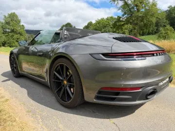 PORSCHE 911 Carrera  1.Hand  Lift  Nachtsicht  Sport-AGA
