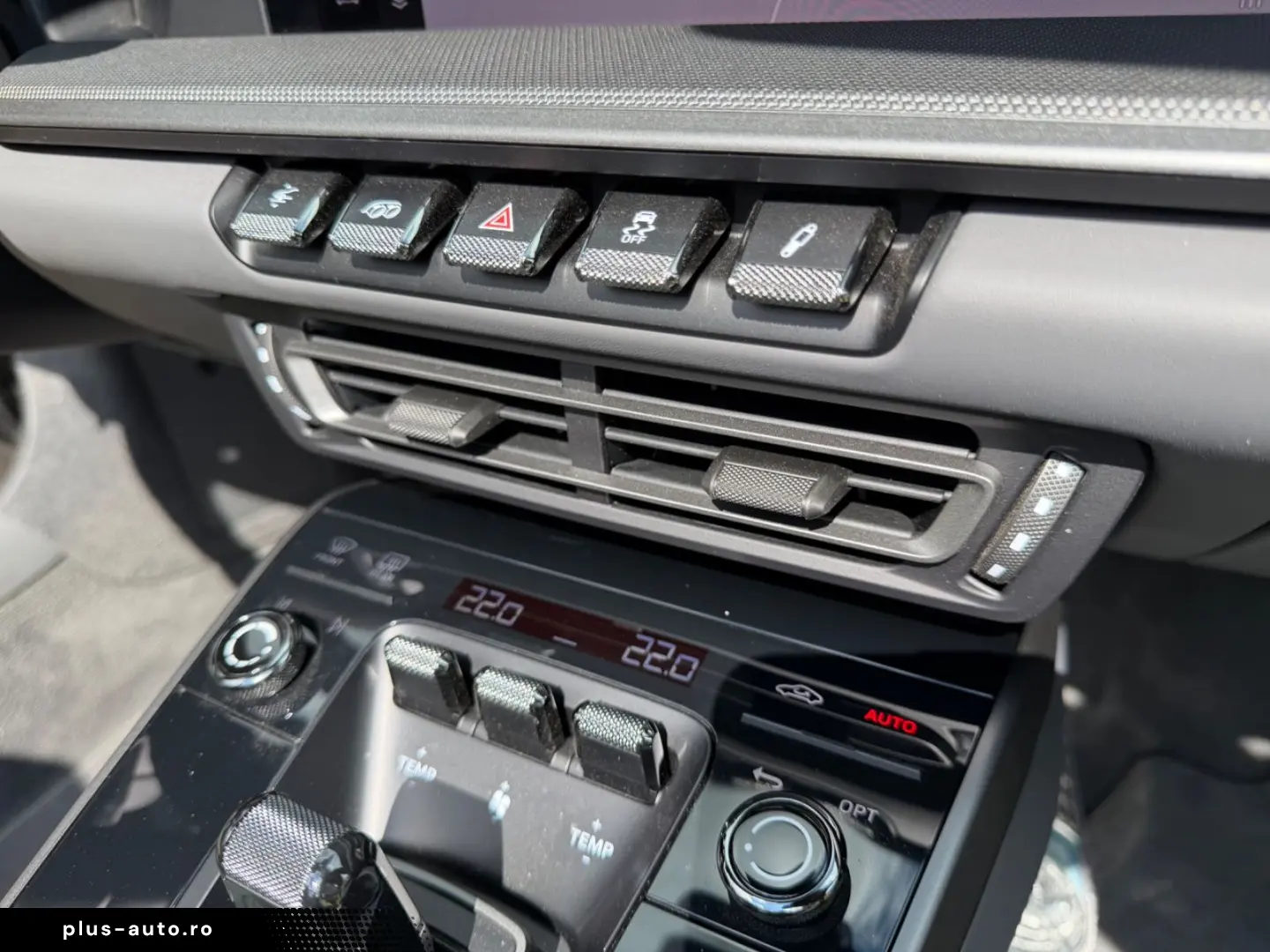 PORSCHE 911 Carrera  1.Hand  Lift  Nachtsicht  Sport-AGA