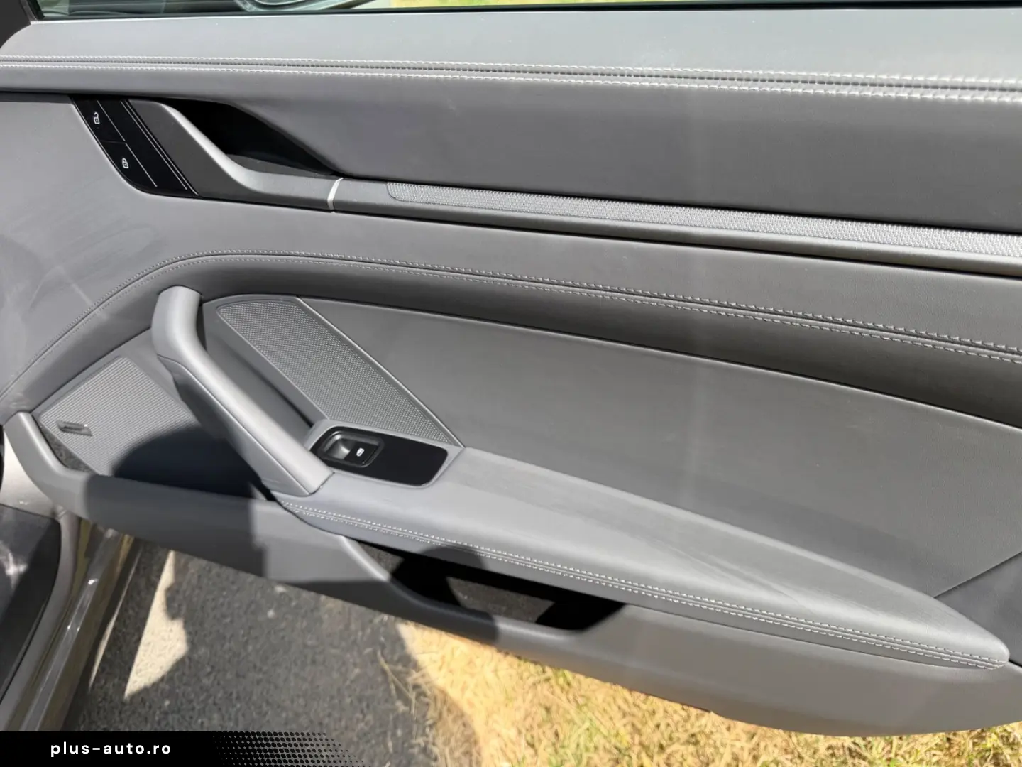 PORSCHE 911 Carrera  1.Hand  Lift  Nachtsicht  Sport-AGA