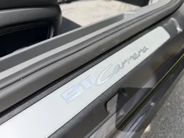 PORSCHE 911 Carrera  1.Hand  Lift  Nachtsicht  Sport-AGA