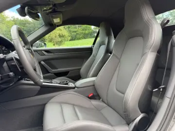 PORSCHE 911 Carrera  1.Hand  Lift  Nachtsicht  Sport-AGA