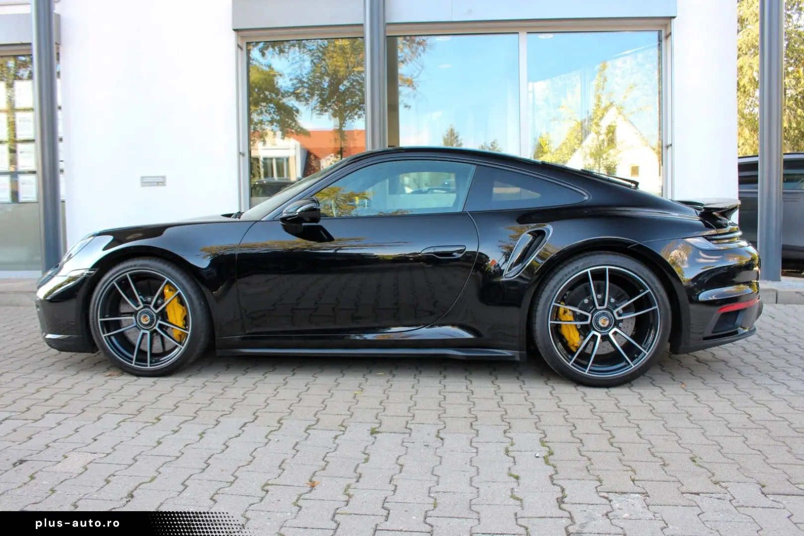 PORSCHE 992 Turbo S   PCCB   APPROVED   CHRONO   LIFT