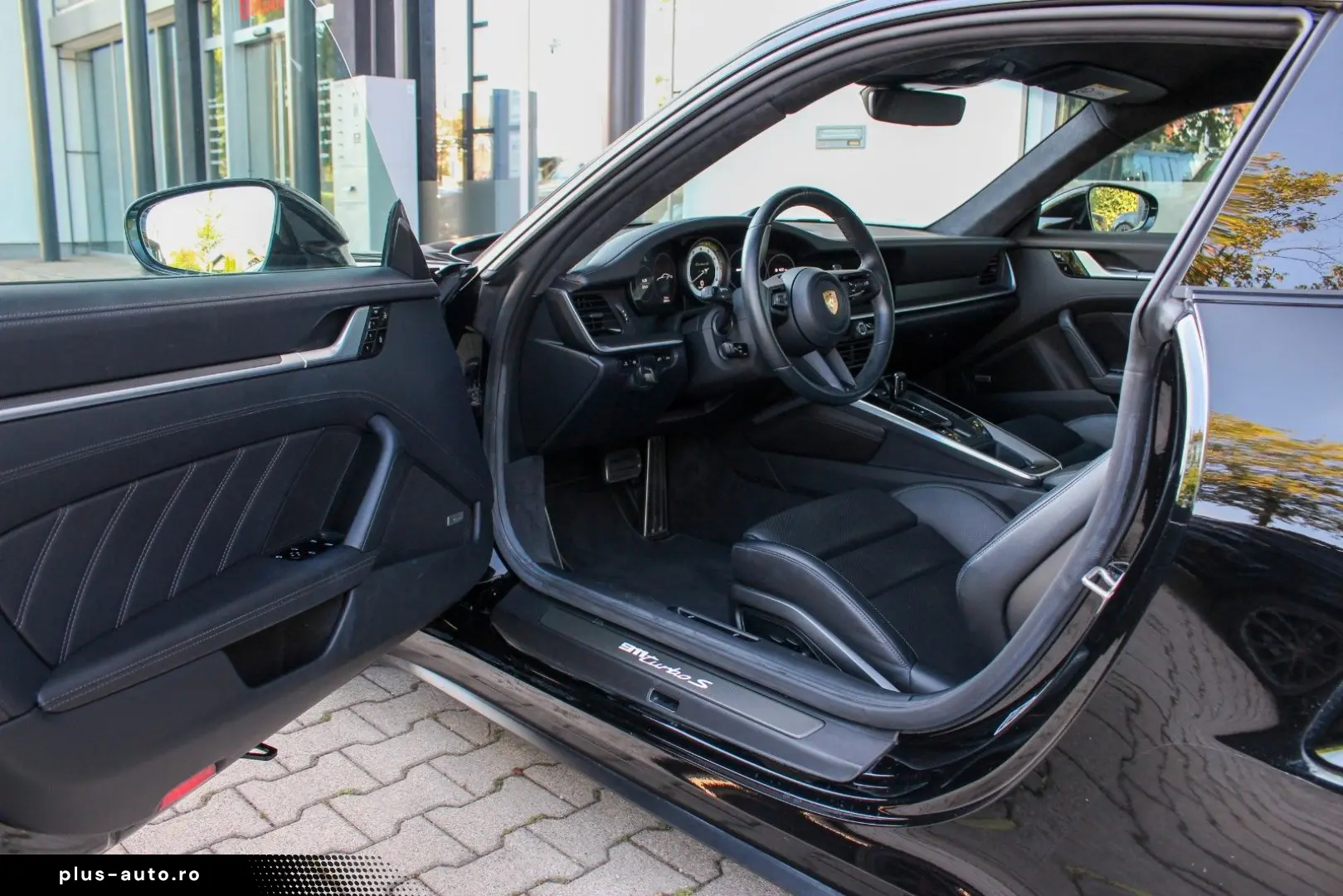 PORSCHE 992 Turbo S   PCCB   APPROVED   CHRONO   LIFT