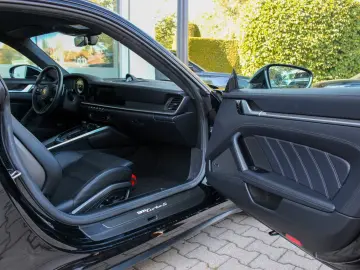 PORSCHE 992 Turbo S   PCCB   APPROVED   CHRONO   LIFT