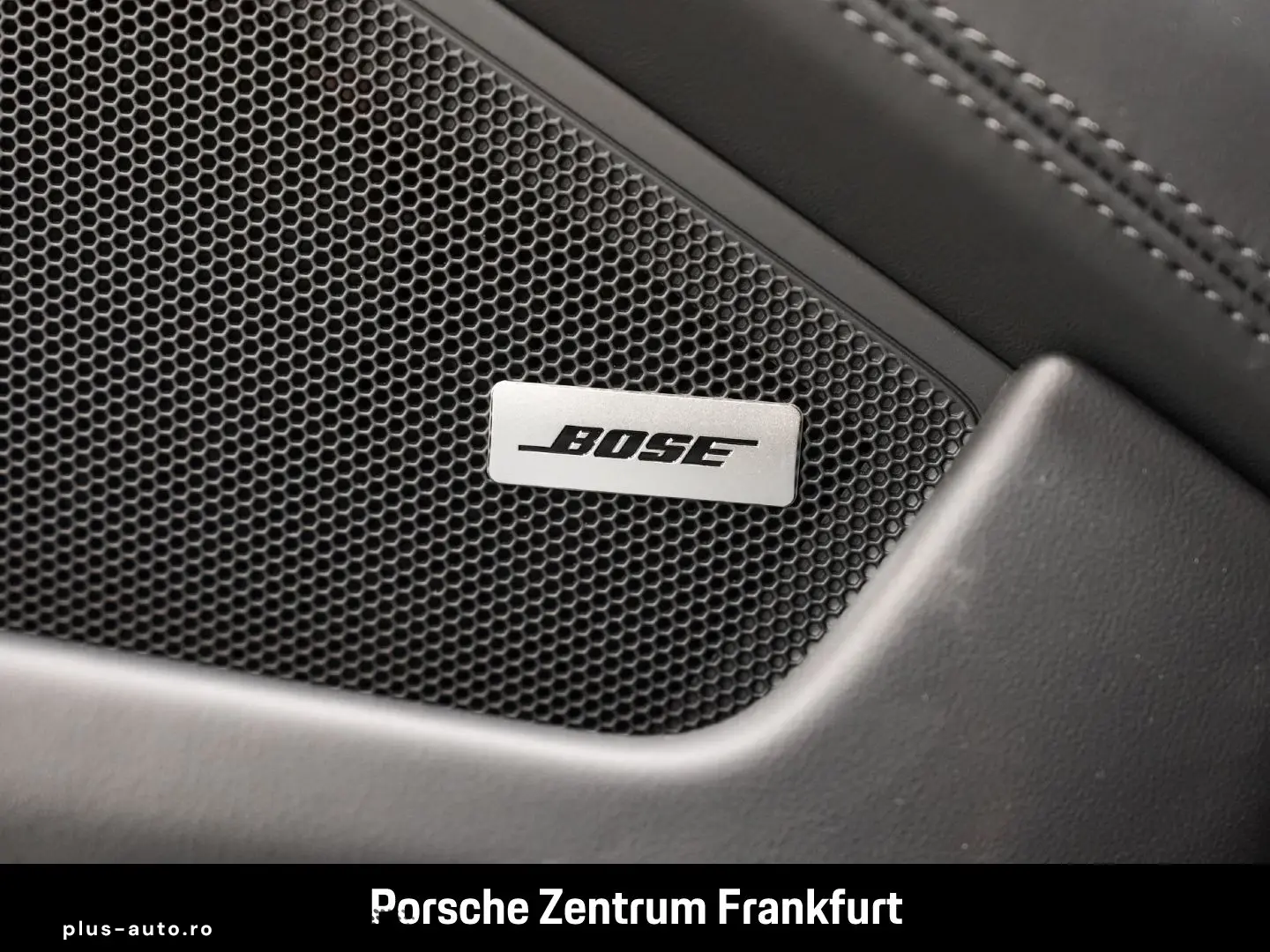 PORSCHE 992 911 GT3 mit Touring-Paket Liftsystem-VA BOSE