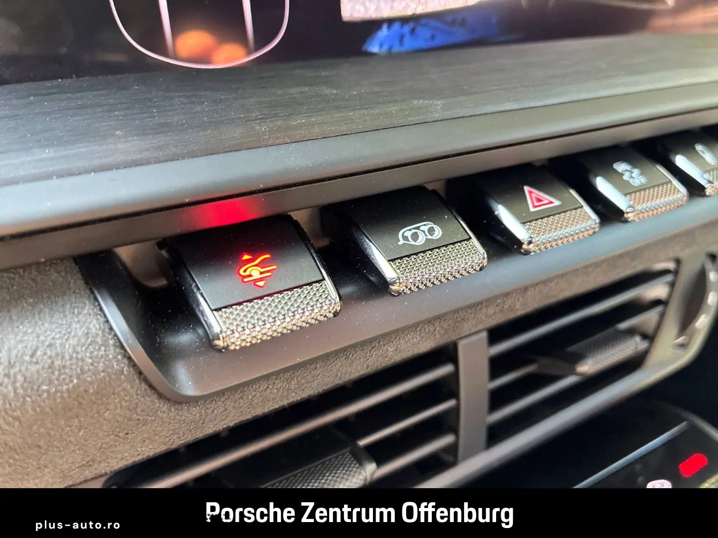 PORSCHE 992 -2 (911) Carrera GTS