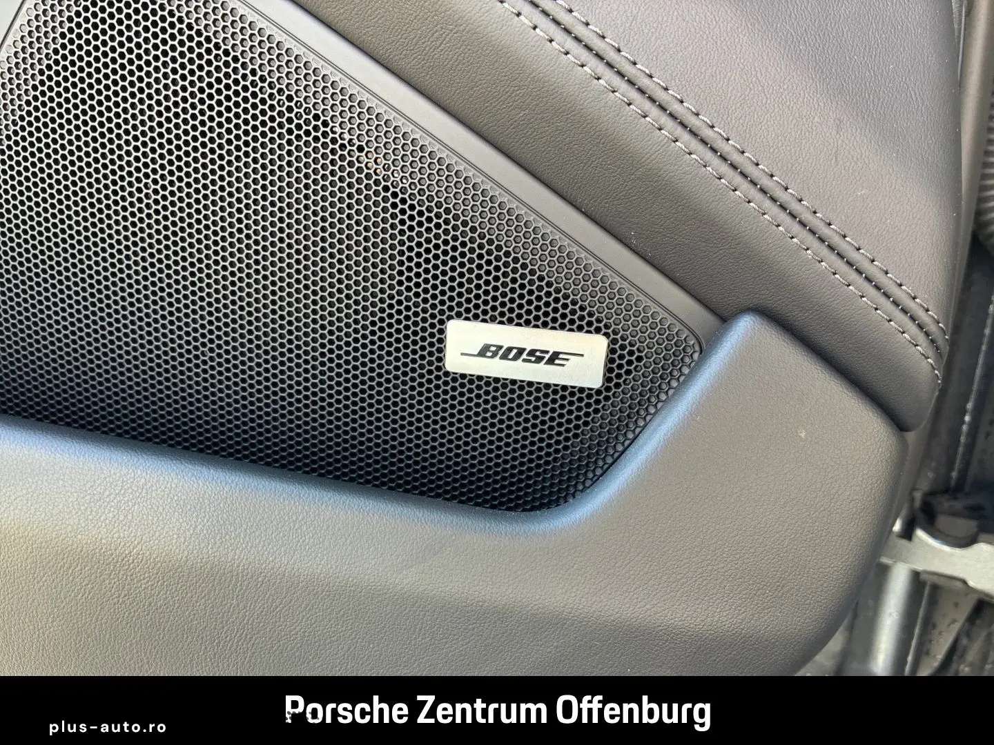 PORSCHE 992 -2 (911) Carrera GTS