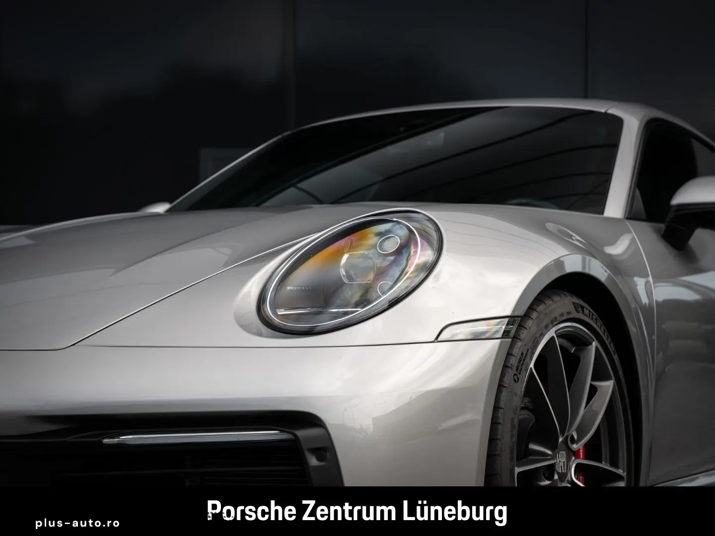 PORSCHE 992 911 Carrera S InnoDrive Sportfahrwerk BOSE
