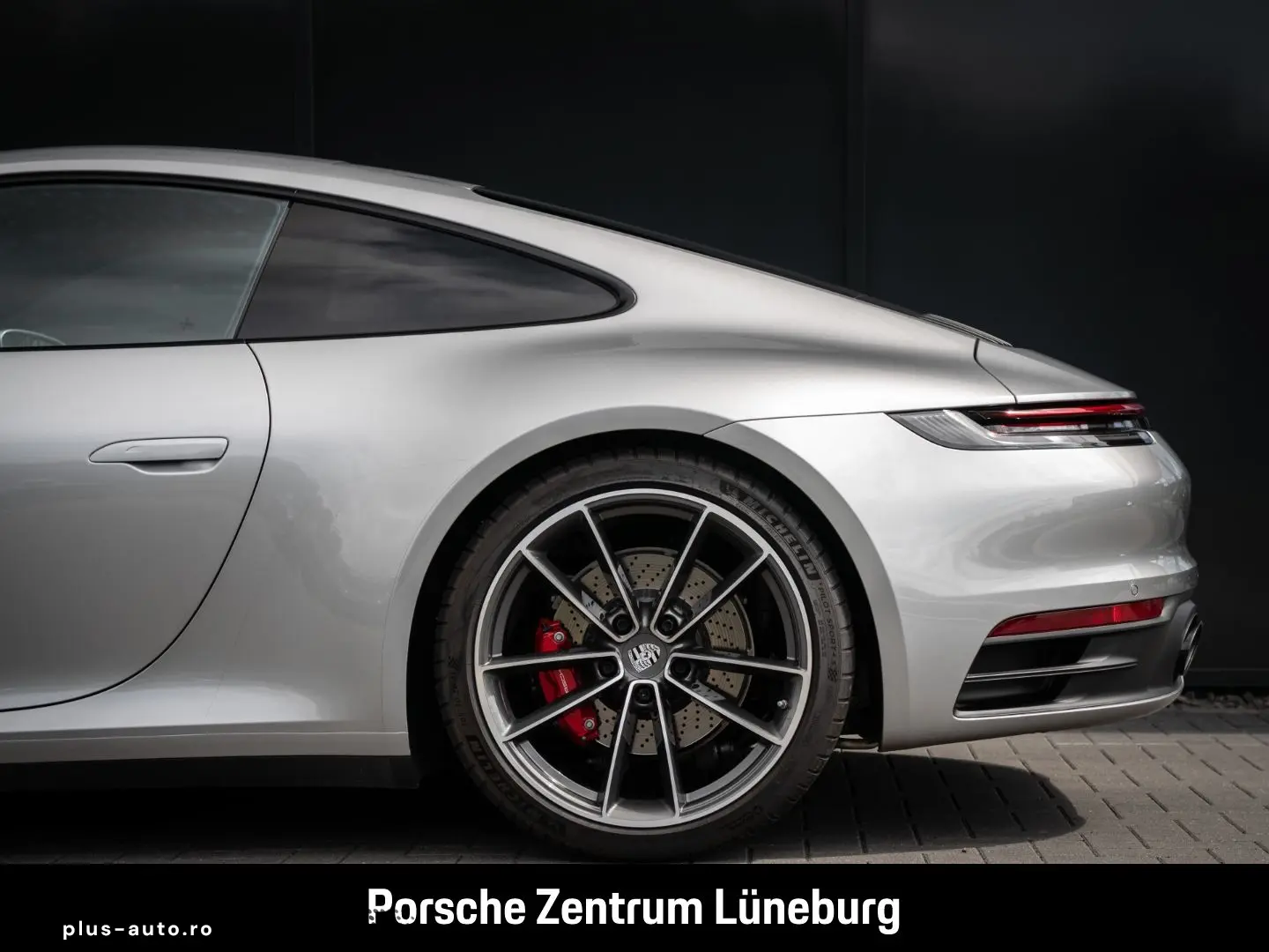 PORSCHE 992 911 Carrera S InnoDrive Sportfahrwerk BOSE