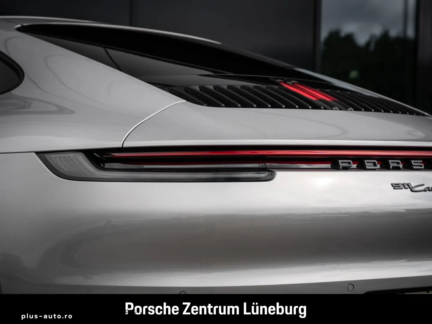 PORSCHE 992 911 Carrera S InnoDrive Sportfahrwerk BOSE