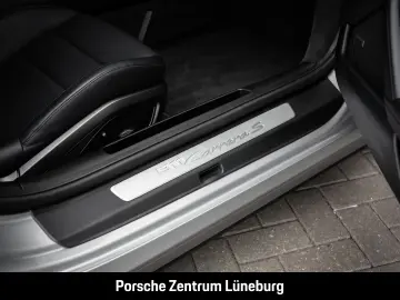 PORSCHE 992 911 Carrera S InnoDrive Sportfahrwerk BOSE