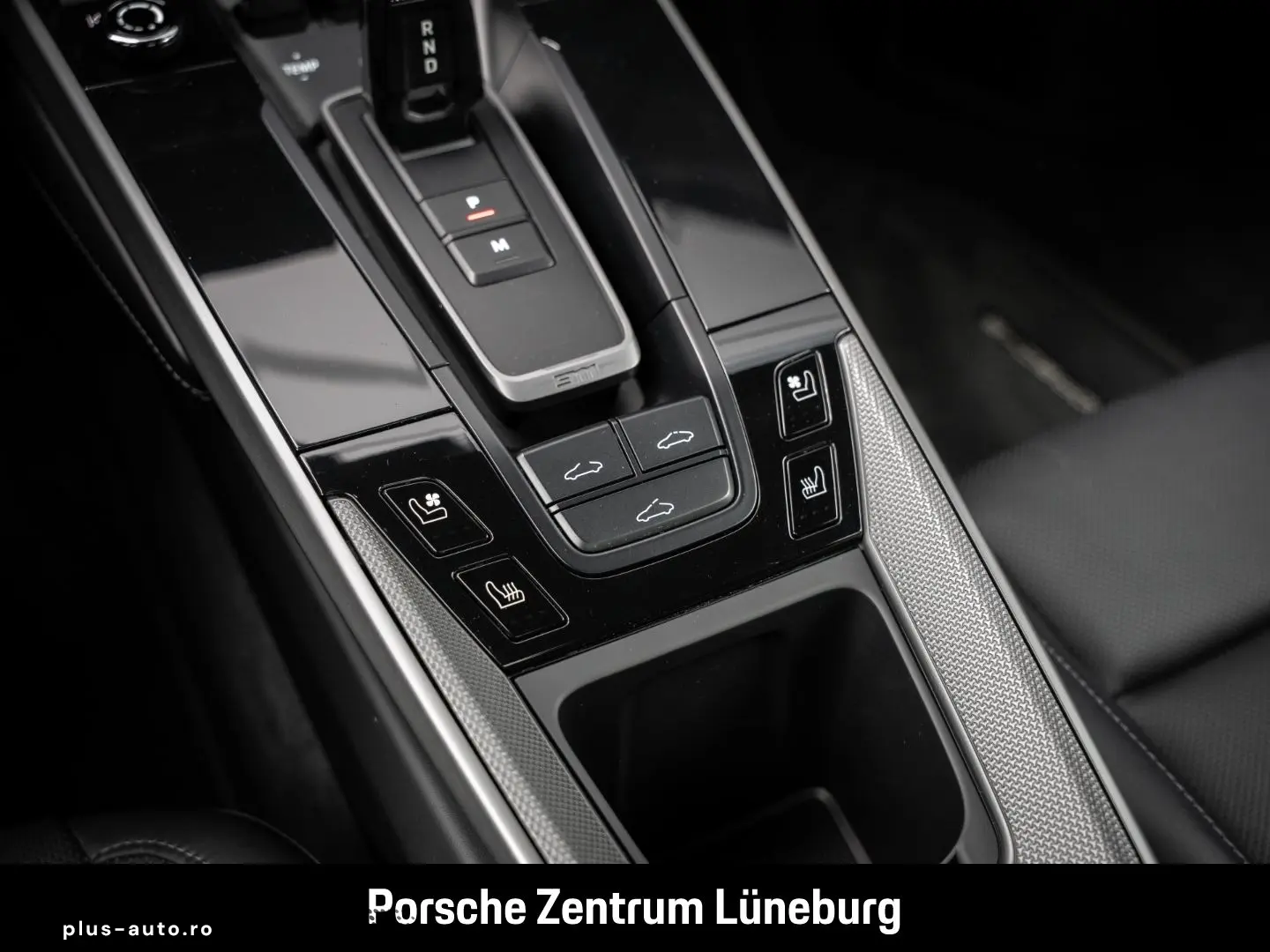 PORSCHE 992 911 Carrera S InnoDrive Sportfahrwerk BOSE