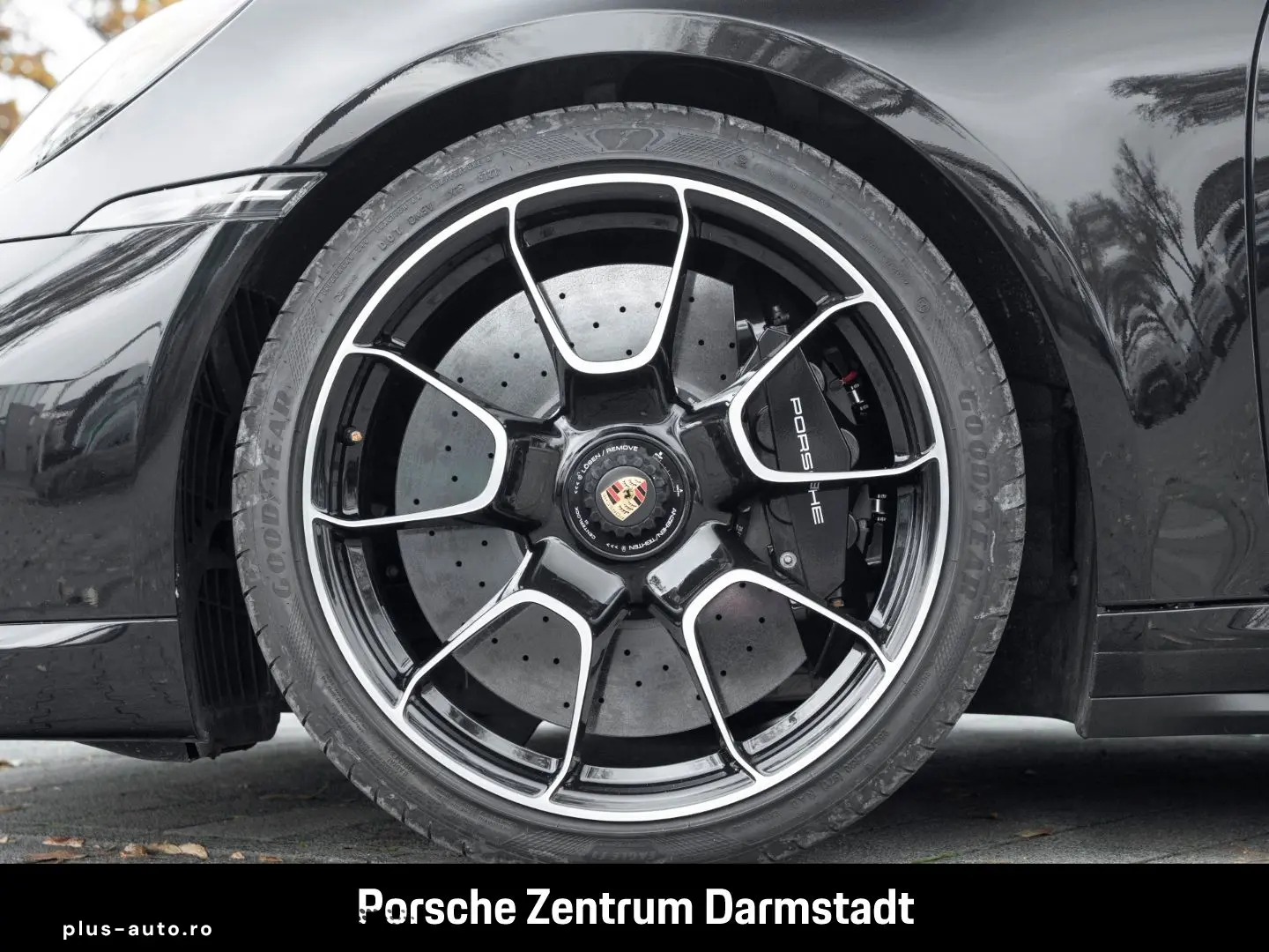 PORSCHE 992 911 Turbo S Cabrio Burmester Liftsystem-VA