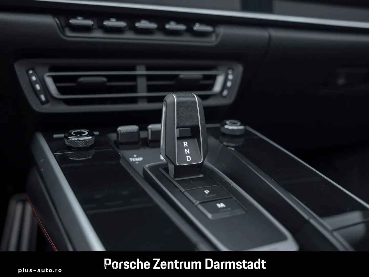 PORSCHE 992 911 Turbo S Cabrio Burmester Liftsystem-VA