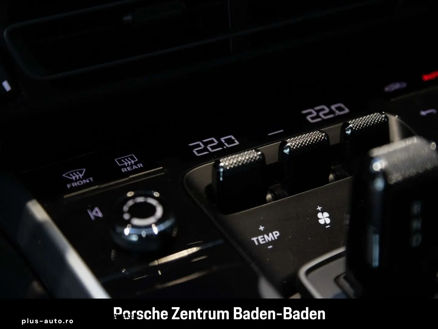 PORSCHE 992 911 Turbo S Sportabgasanlage LED-Matrix