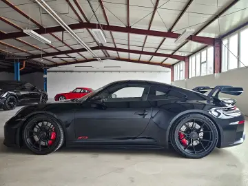 PORSCHE 911 992.2 GT3  MwSt.  LIFT  BOSE  CHRONO  CARBON
