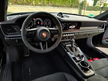 PORSCHE 911 992.2 GT3  MwSt.  LIFT  BOSE  CHRONO  CARBON
