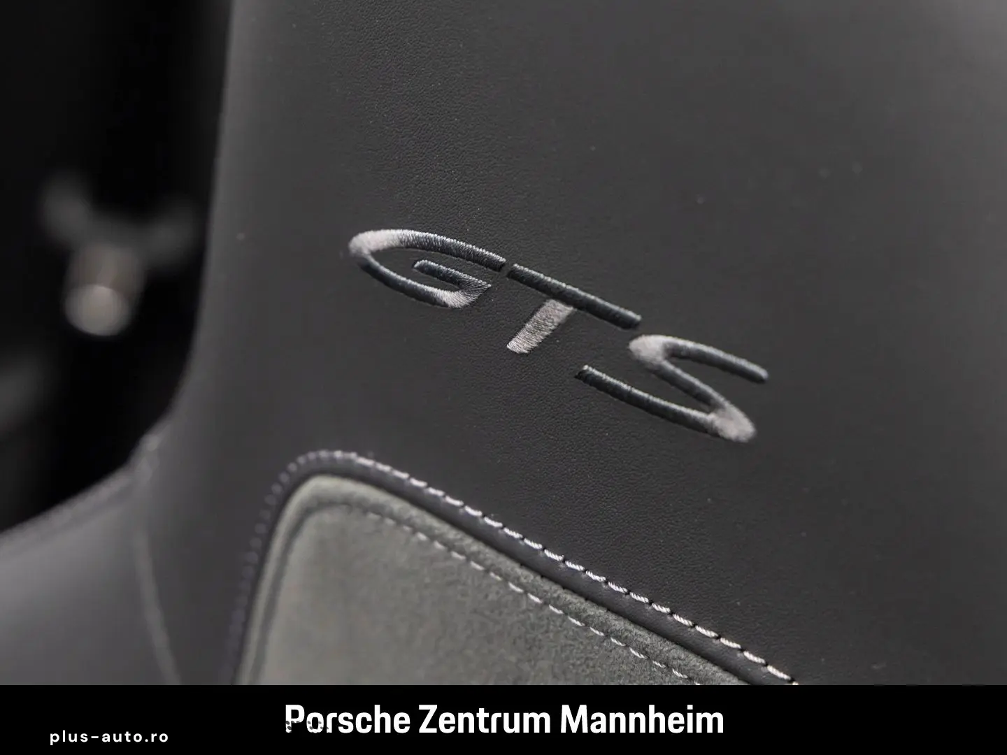 PORSCHE 992 -2 (911) Targa 4 GTS