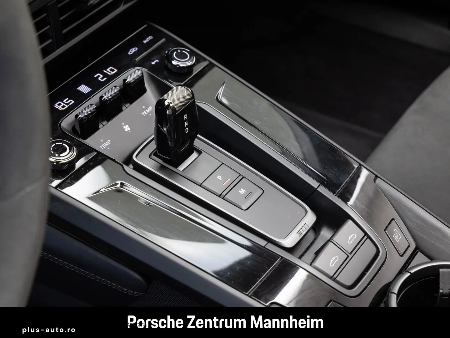 PORSCHE 992 -2 (911) Targa 4 GTS