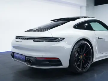 PORSCHE 911 992 Carrera 4 S Chrono Bose PASM Carbon