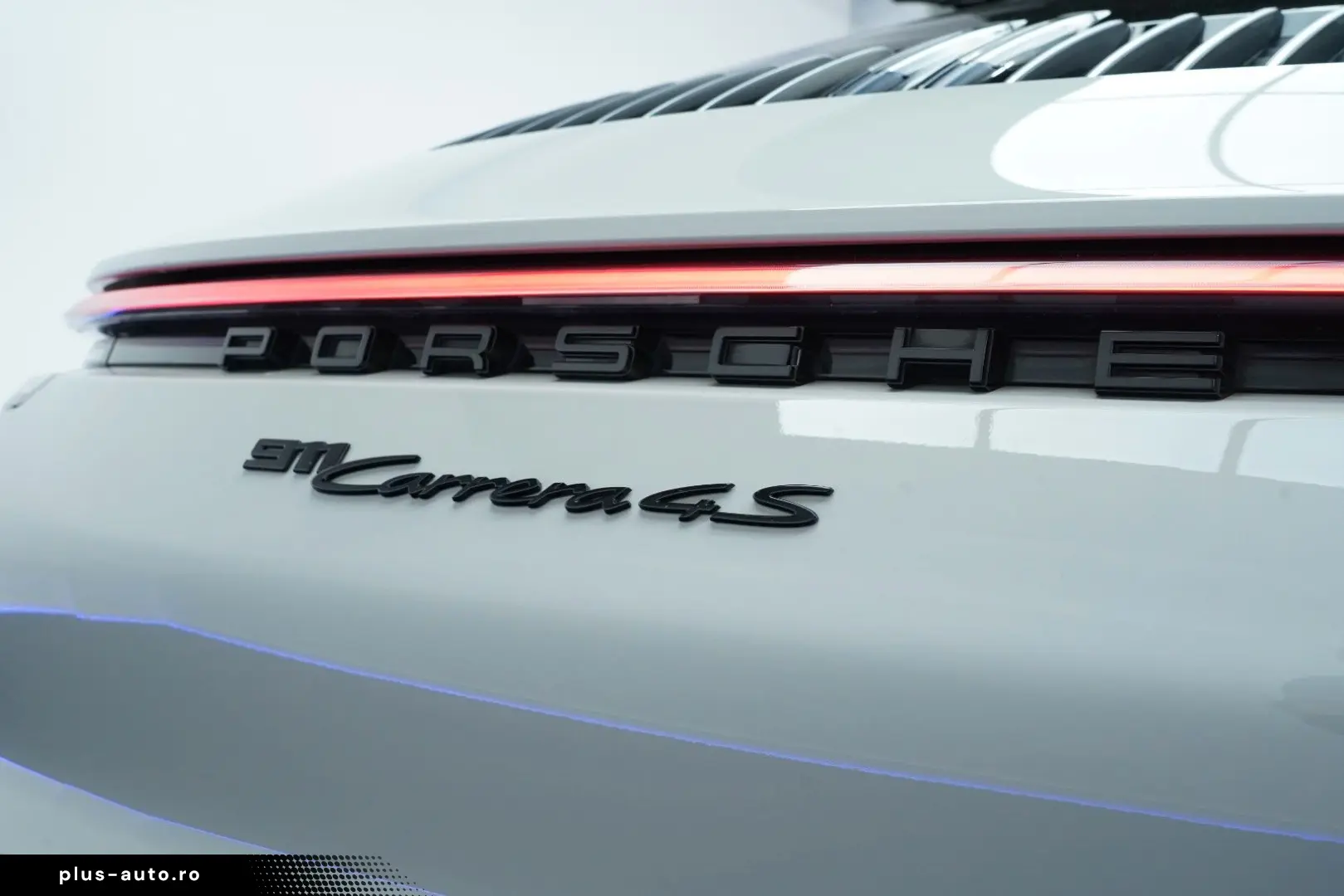 PORSCHE 911 992 Carrera 4 S Chrono Bose PASM Carbon