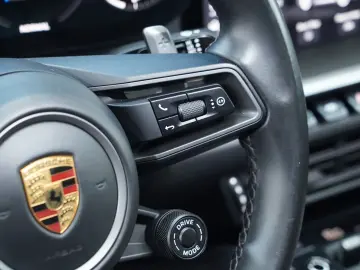 PORSCHE 911 992 Carrera 4 S Chrono Bose PASM Carbon