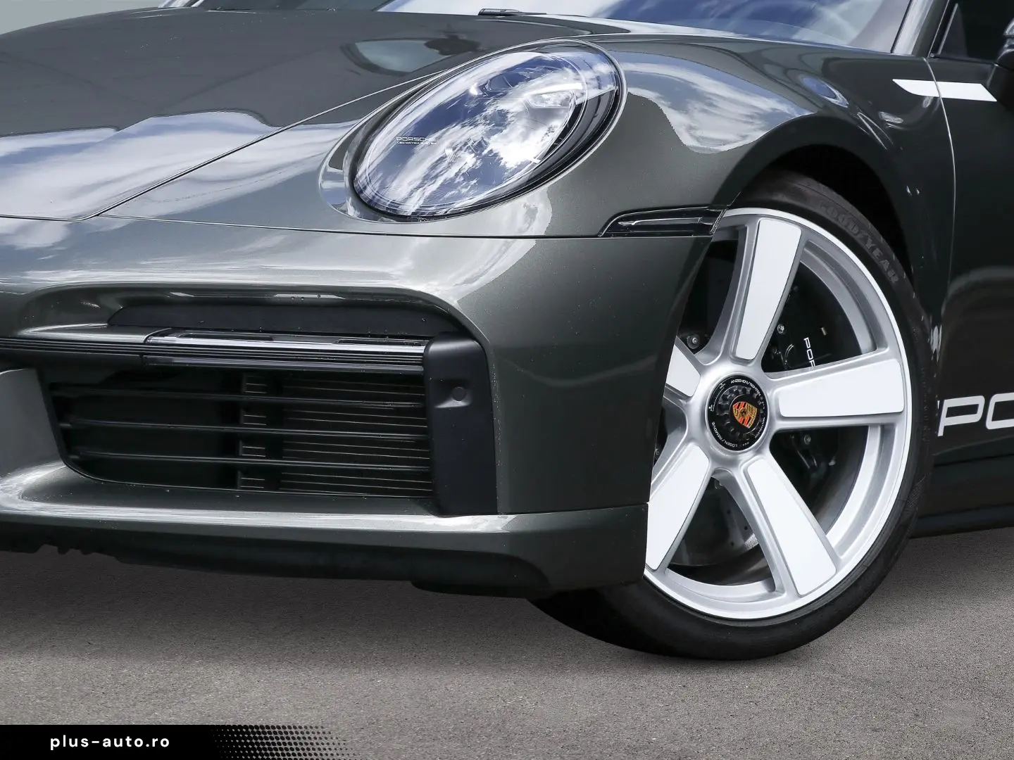 PORSCHE 992 911 Turbo 50 Jahre Burmester Liftsystem-VA
