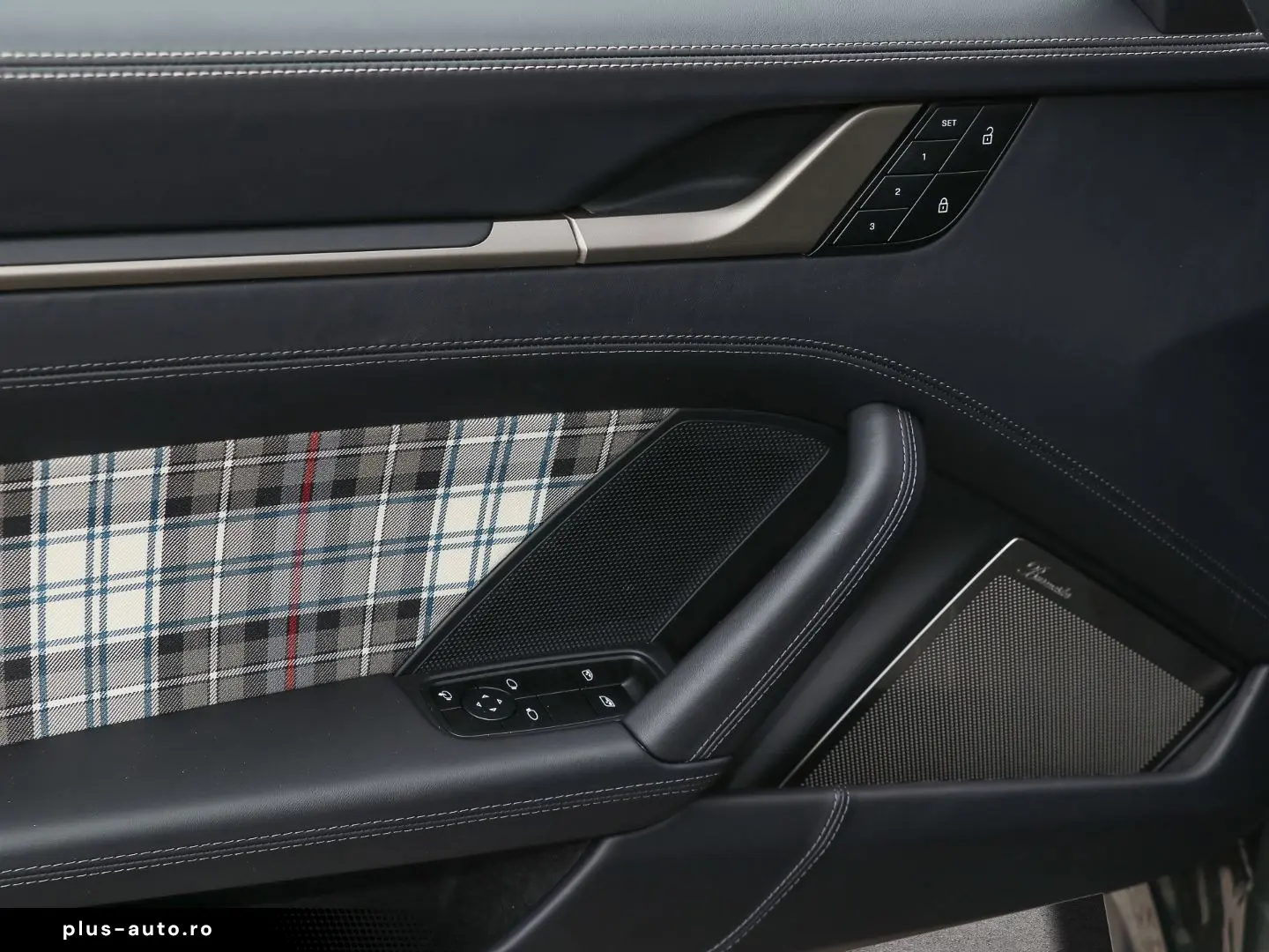 PORSCHE 992 911 Turbo 50 Jahre Burmester Liftsystem-VA