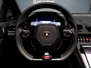 Lamborghini Huracán EVO Spyder