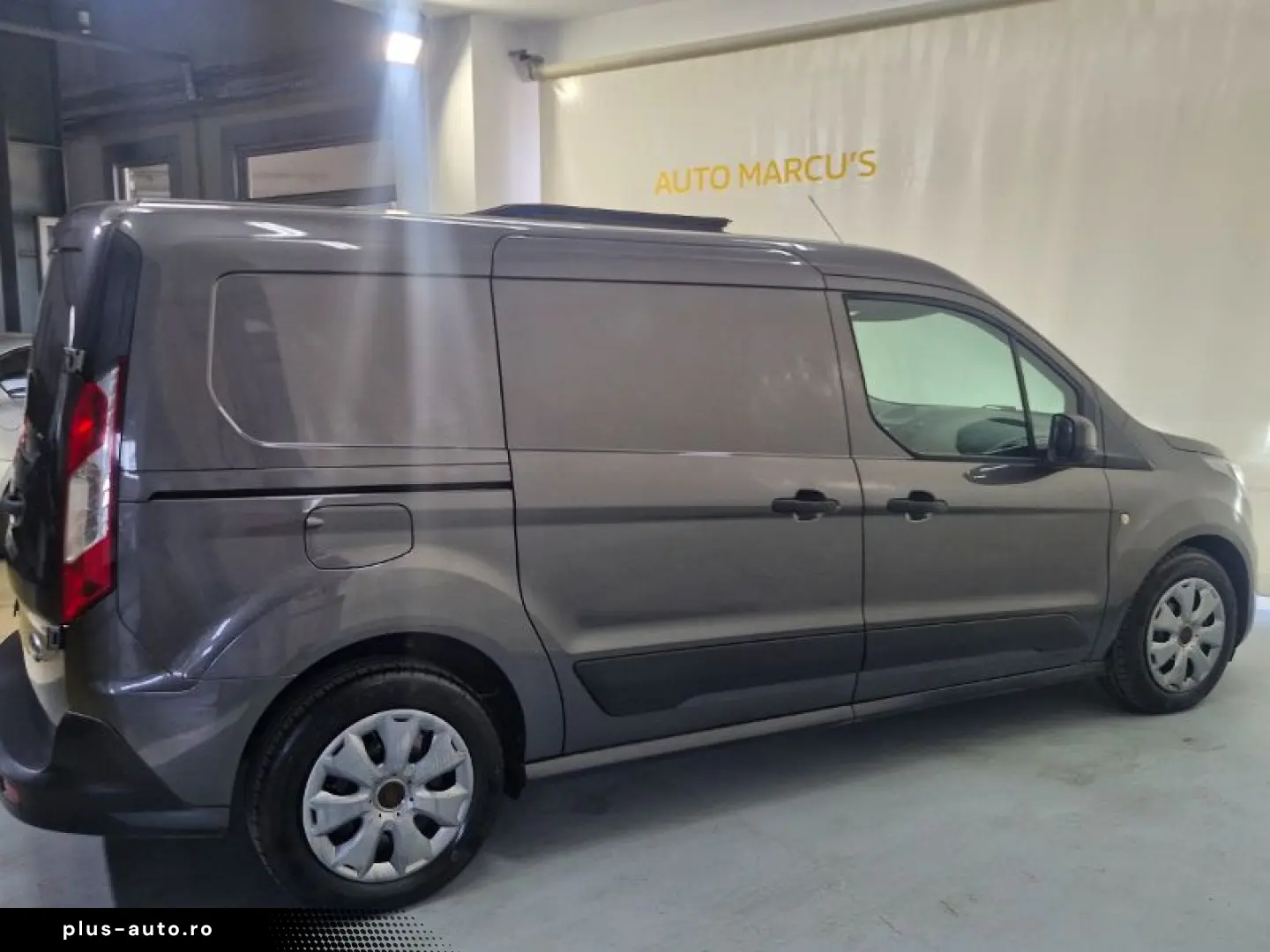 FORD TRANSIT CONNECT 1.0 EcoBoost 100CP Base SWB