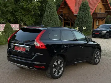 VOLVO XC60 D4 AWD  Geartronic  Momentum  03 2014