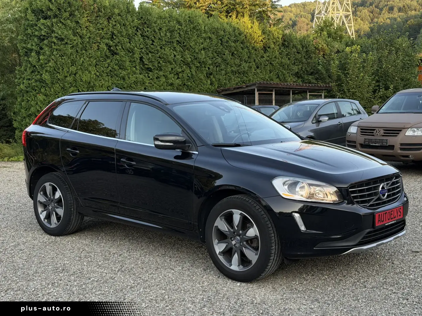 VOLVO XC60 D4 AWD  Geartronic  Momentum  03 2014
