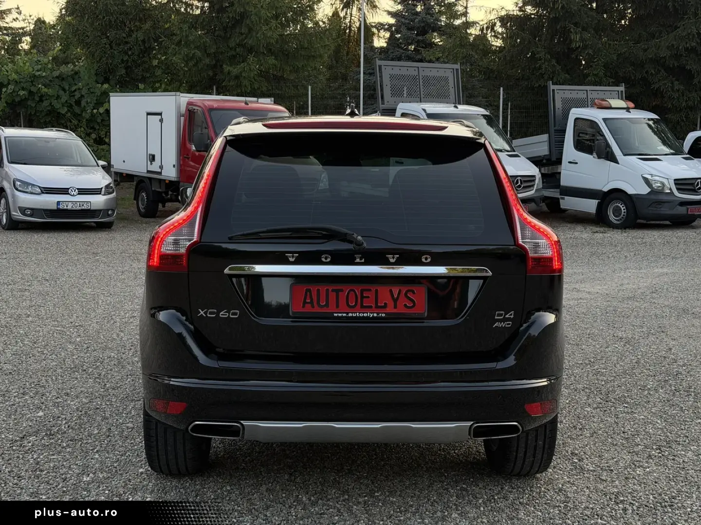 VOLVO XC60 D4 AWD  Geartronic  Momentum  03 2014