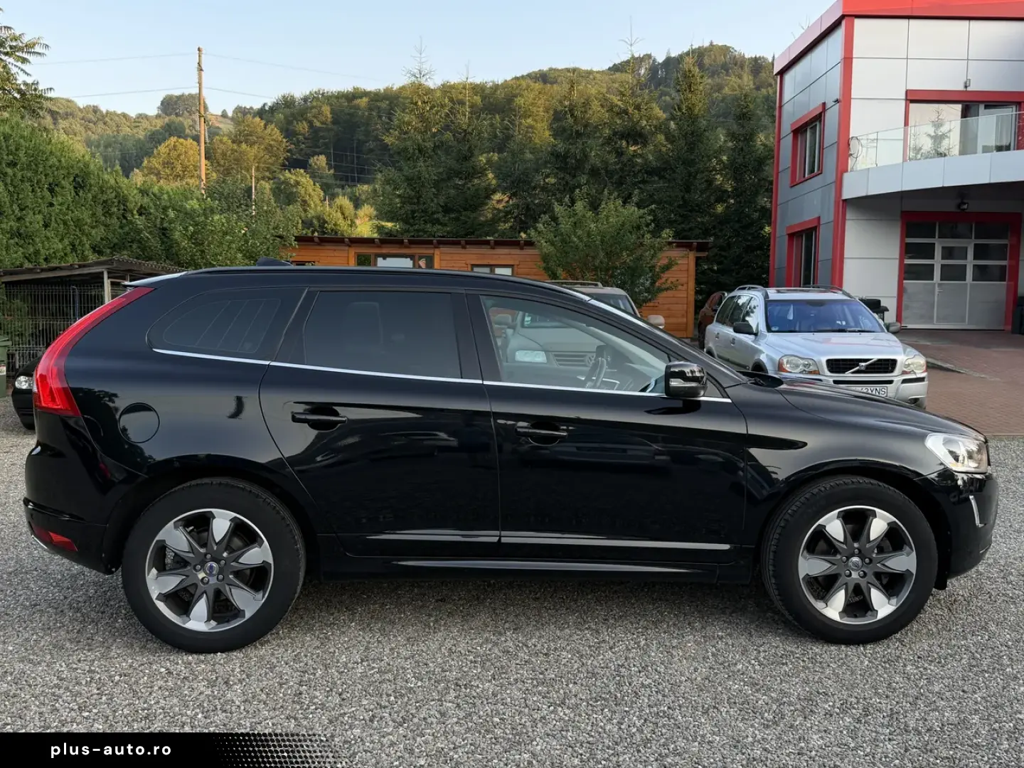 VOLVO XC60 D4 AWD  Geartronic  Momentum  03 2014