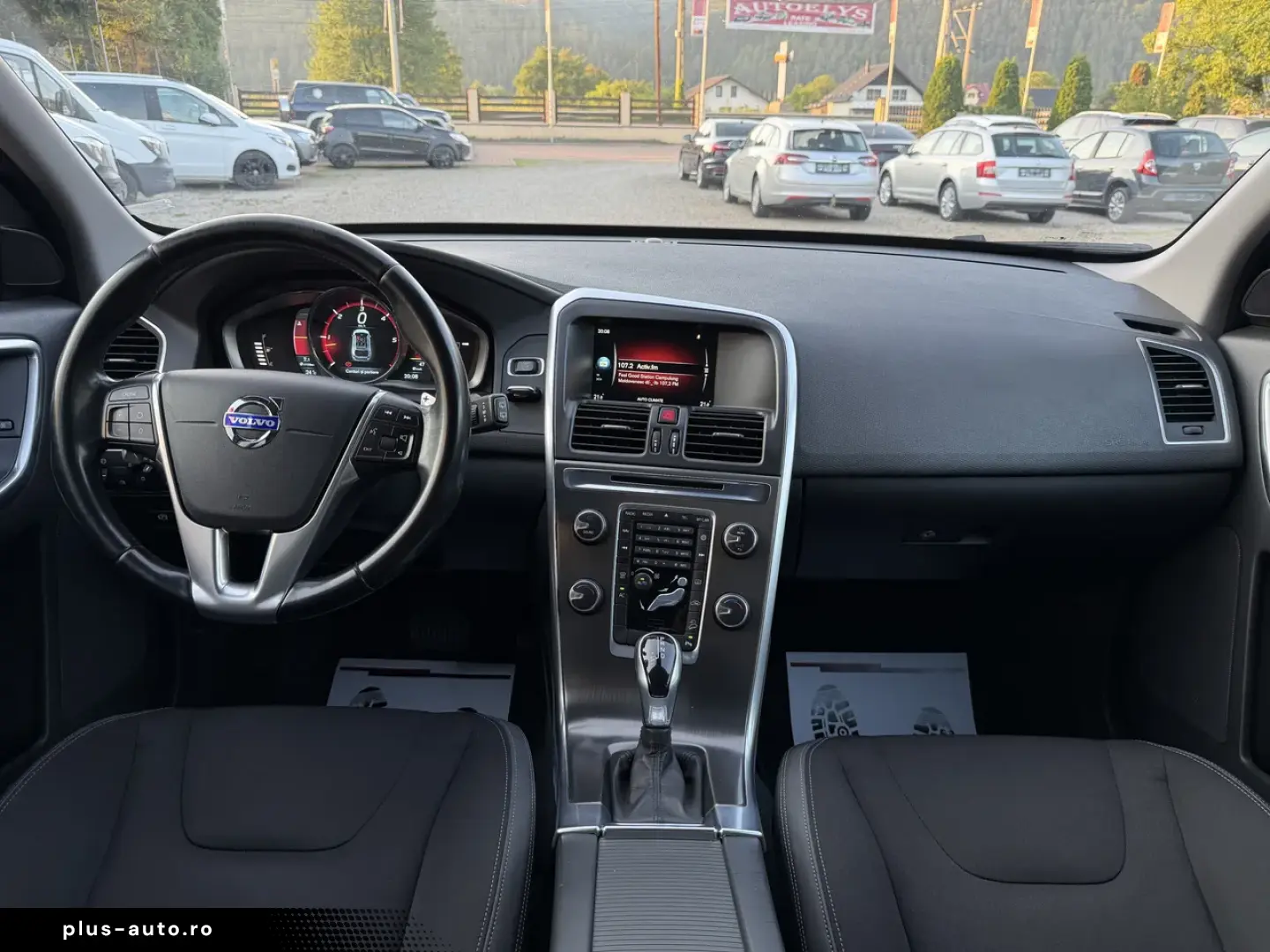 VOLVO XC60 D4 AWD  Geartronic  Momentum  03 2014