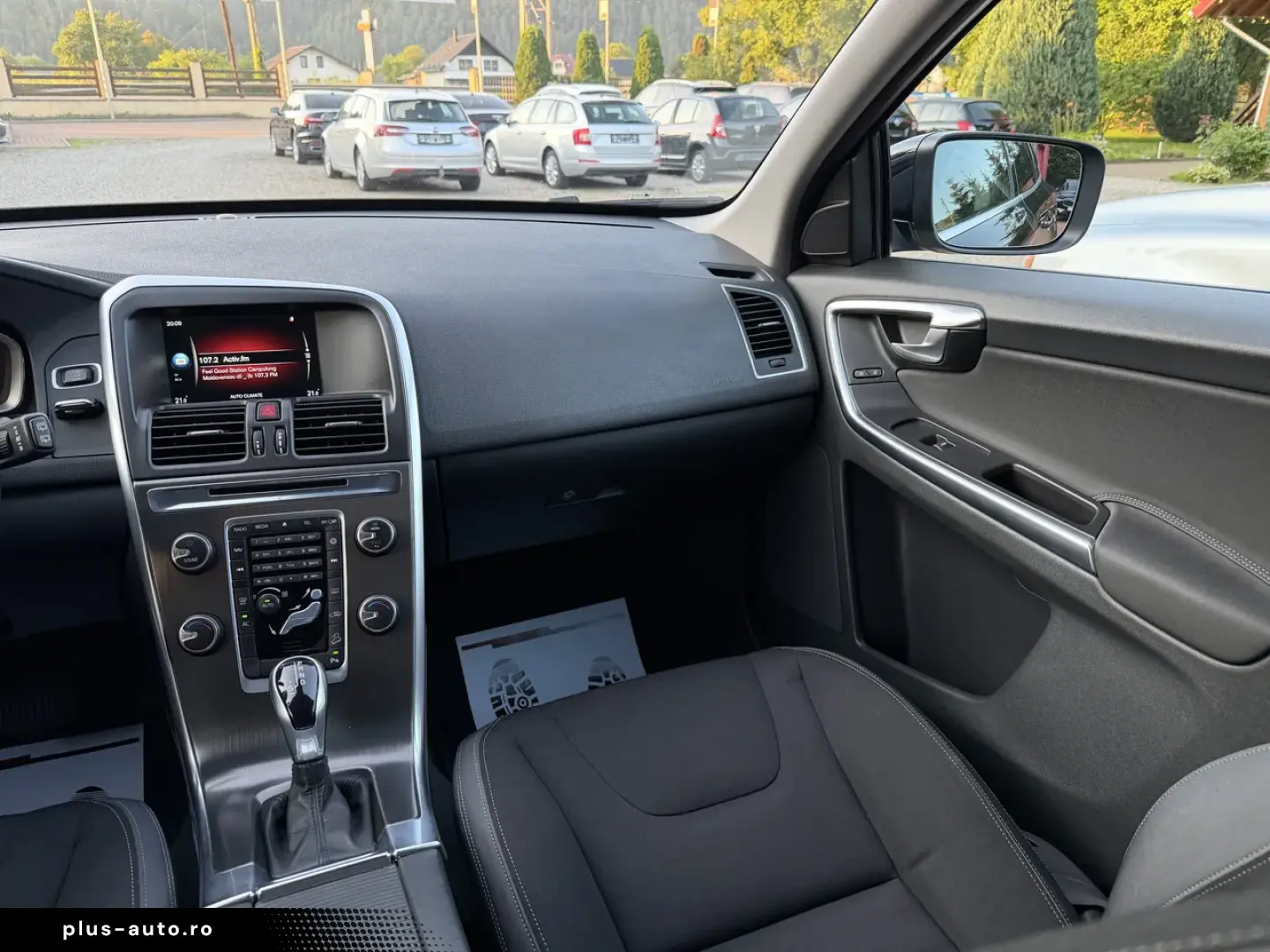 VOLVO XC60 D4 AWD  Geartronic  Momentum  03 2014