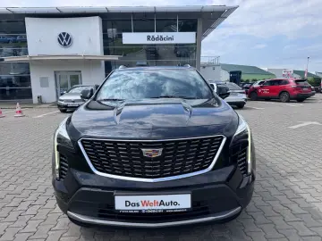 Cadillac XT4 SUV 2024
