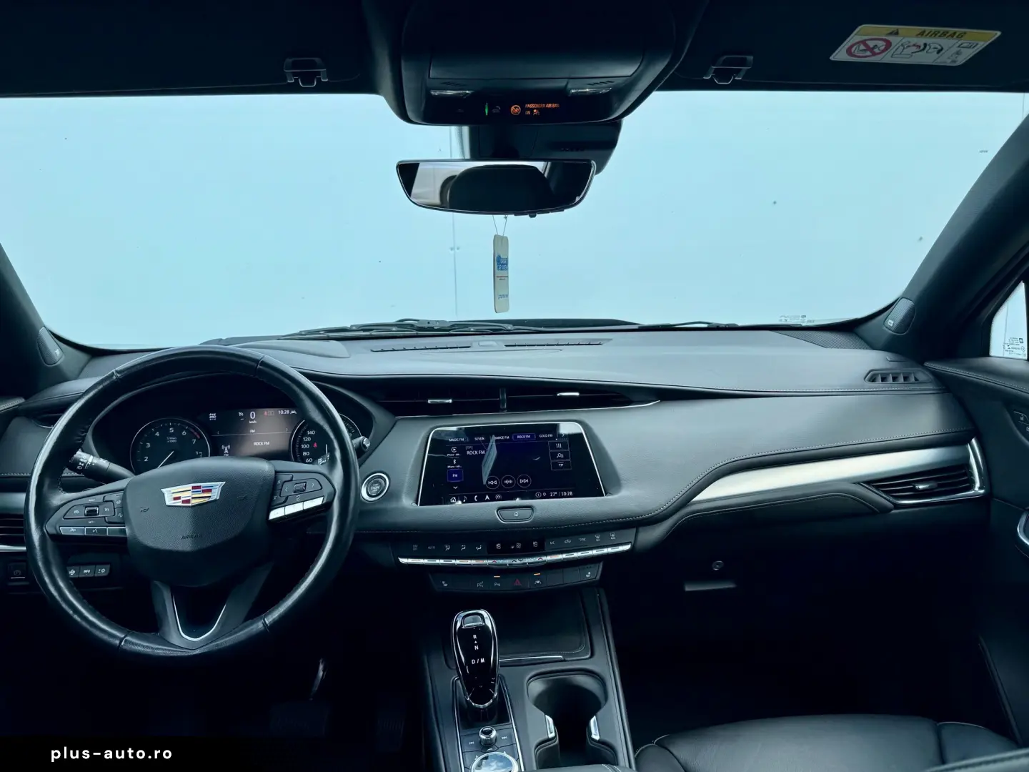 Cadillac XT4 SUV 2024