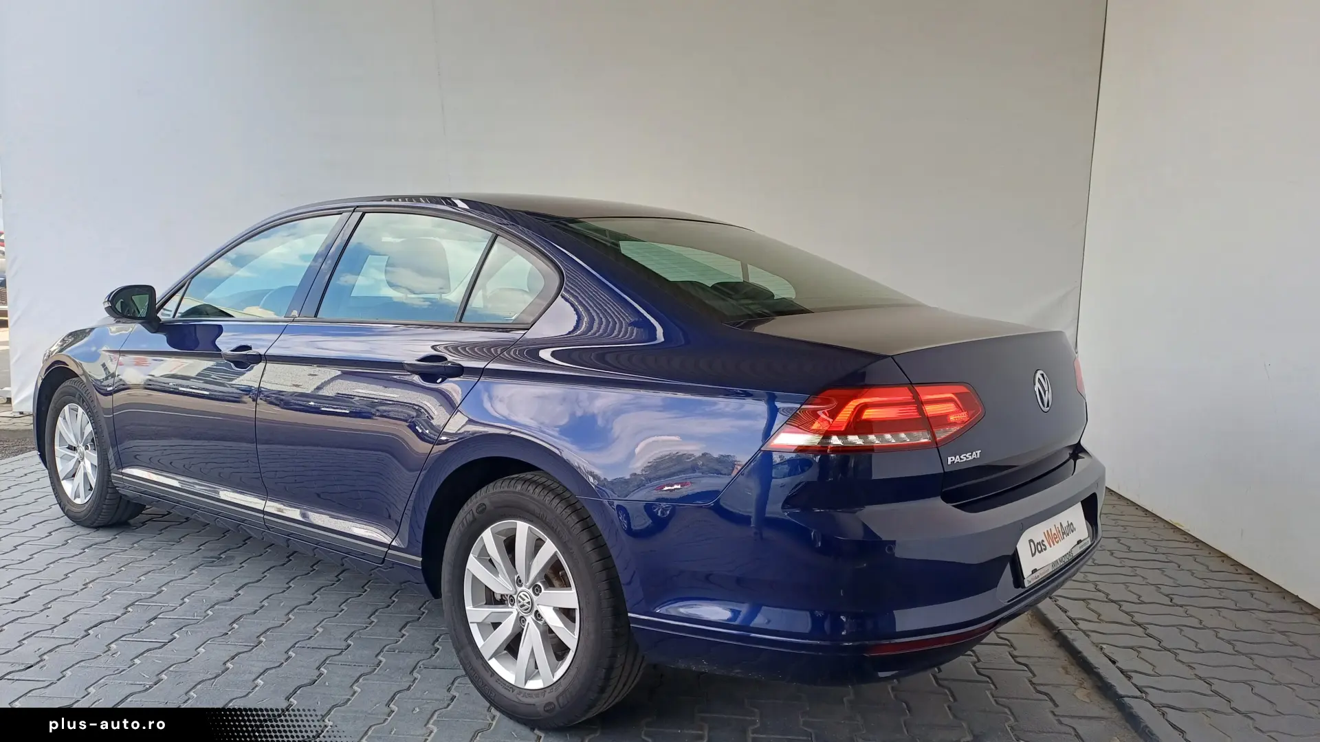 Volkswagen Passat Advance 2.0 TDI