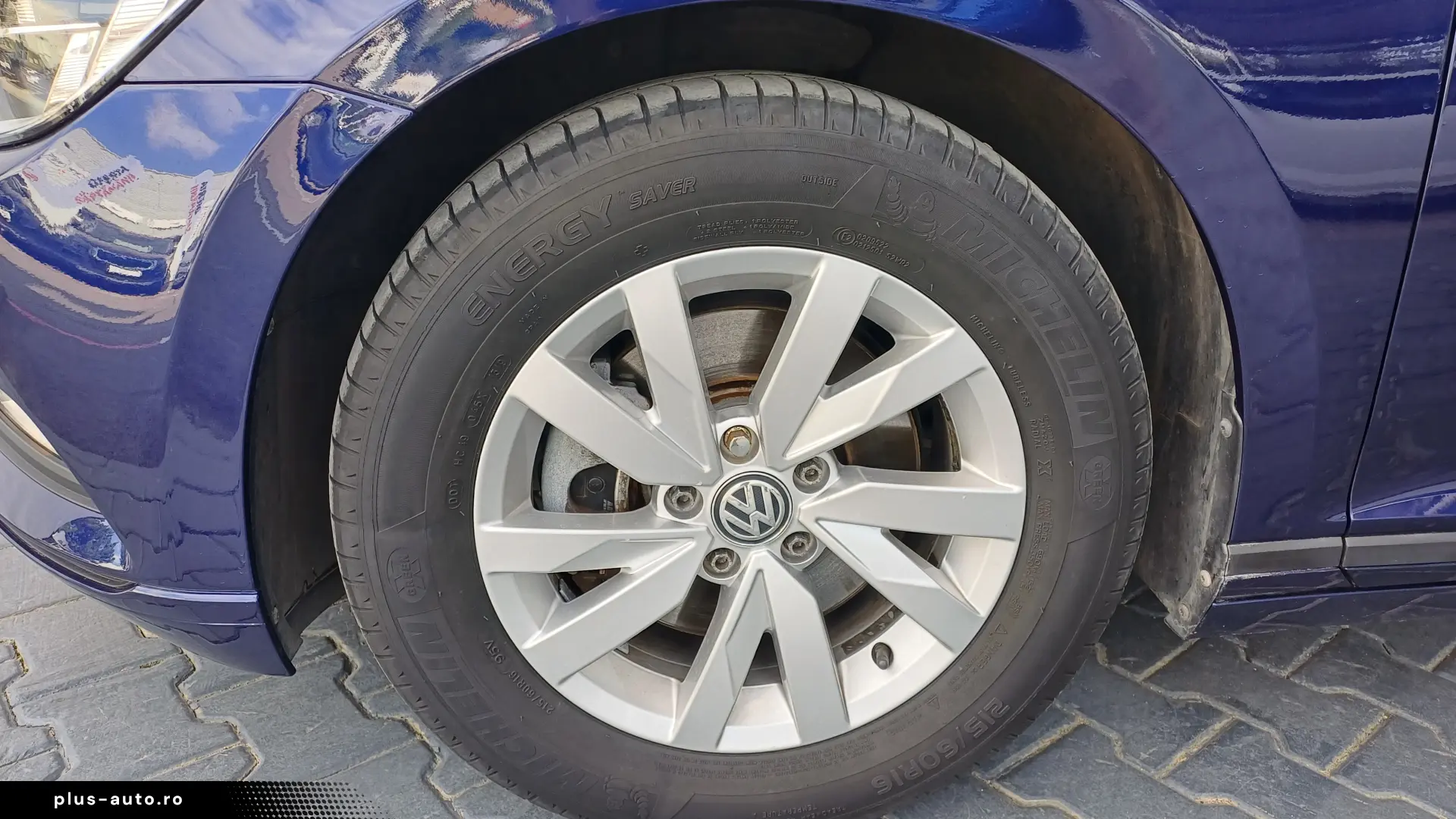 Volkswagen Passat Advance 2.0 TDI