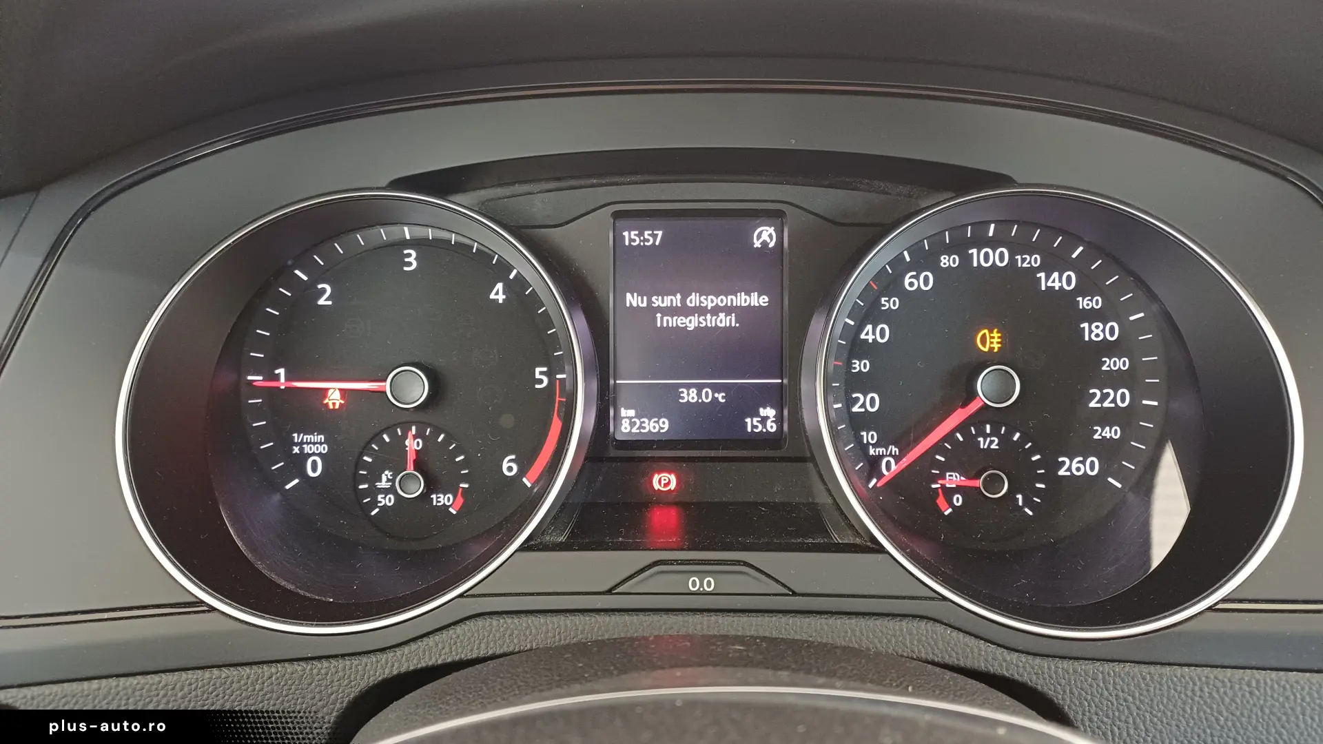 Volkswagen Passat Advance 2.0 TDI