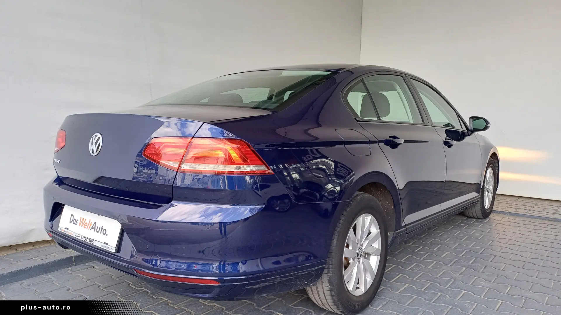 Volkswagen Passat Advance 2.0 TDI