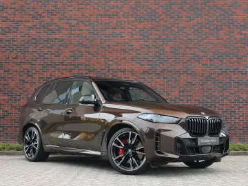 BMW X5 xDrive50e M Sport Pro - PHEV - Sky Lounge - B&W