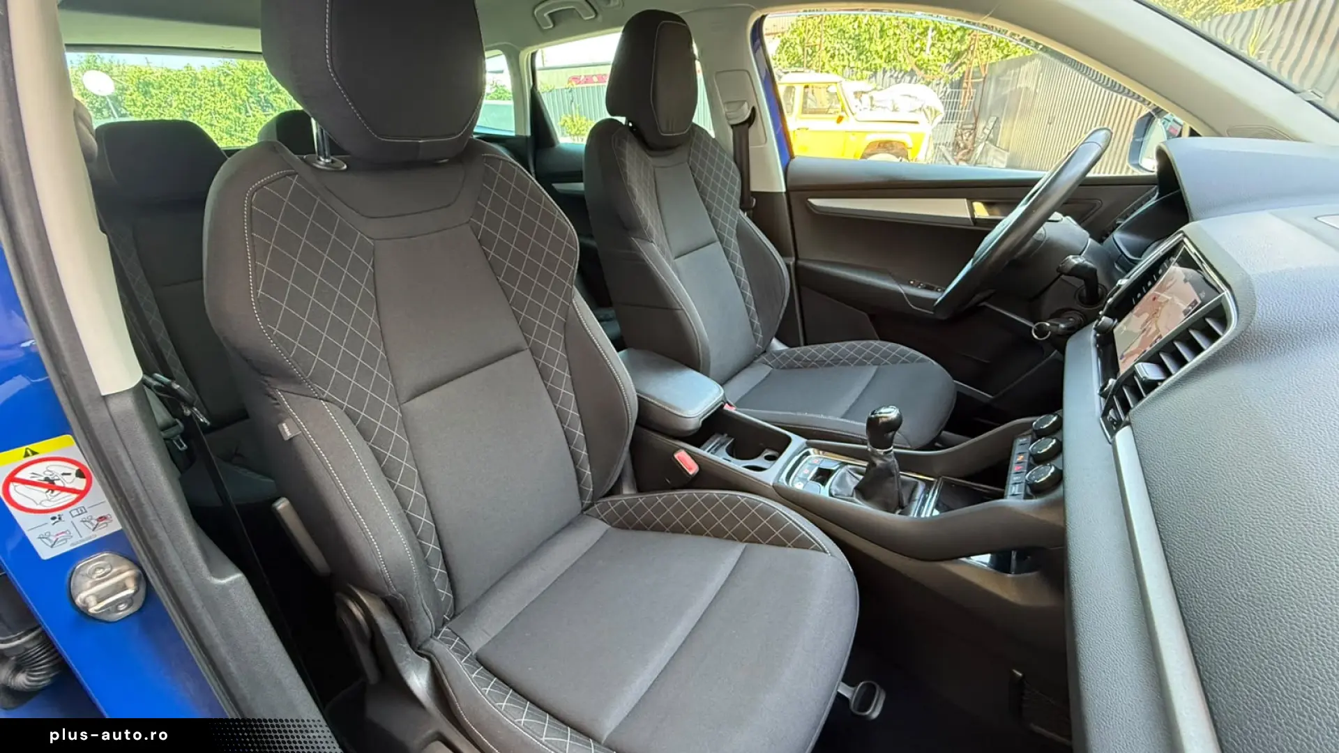 Skoda Karoq - 1.5 Tsi   150cp   Manual 6 1   LED    Camera