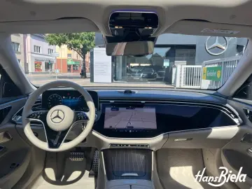 MERCEDES-BENZ E 300e Exclusive Prem  Supers Bur Airm Pan