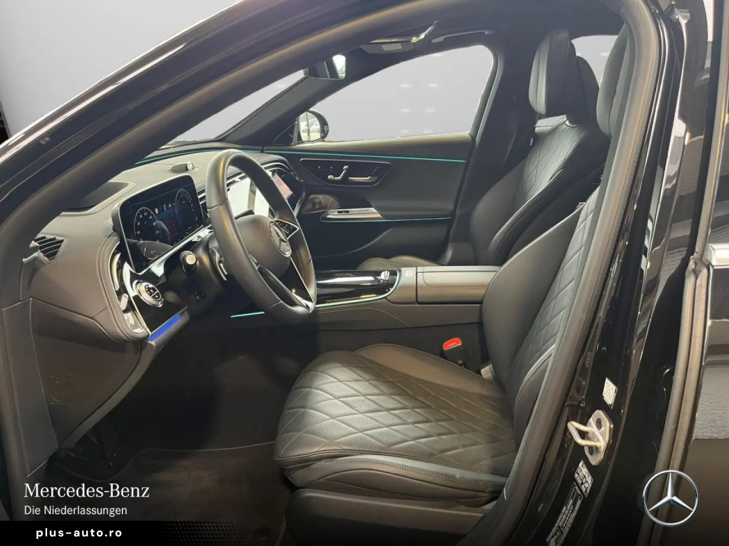 MERCEDES-BENZ E 300e 4M EXCLUSIVE Pre  Pano Superscreen
